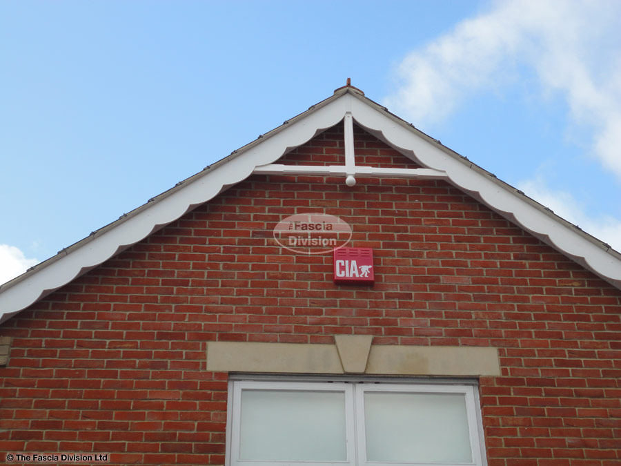 Bespoke decorative fascia with flying trusses Waterlooville